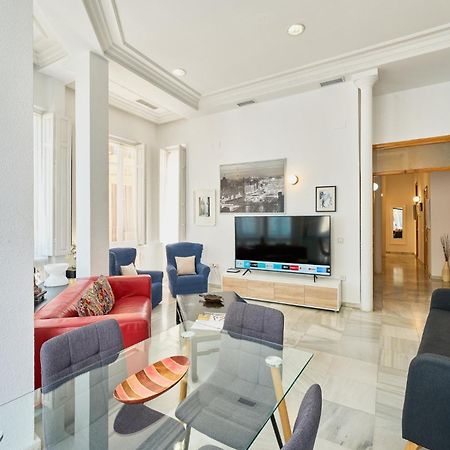Boutique Suites Echegaray Malaga Bagian luar foto