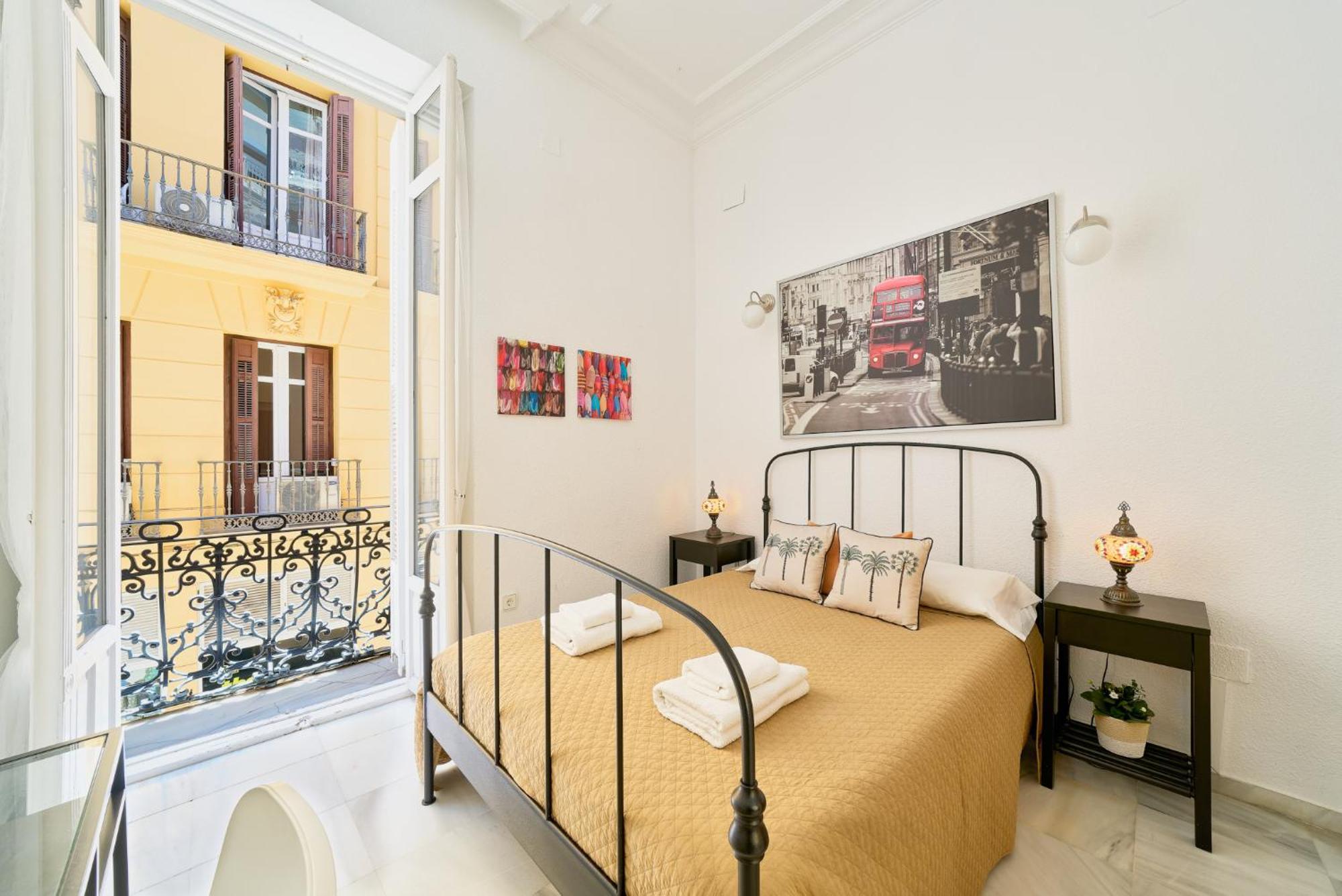 Boutique Suites Echegaray Malaga Bagian luar foto