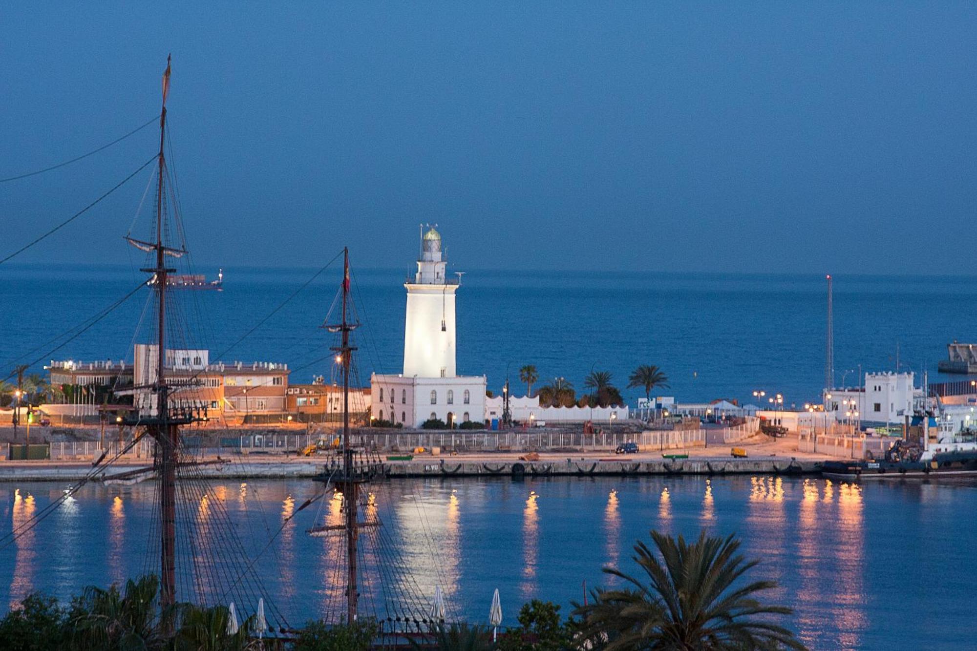 Boutique Suites Echegaray Malaga Bagian luar foto